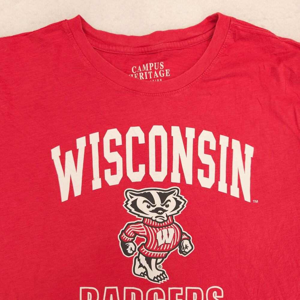 Wisconsin Badgers College Basketball Graphic Shirt Mens Size Extra Large XL Red